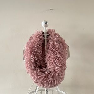 Steve Madden pink fluffy infinity scarf